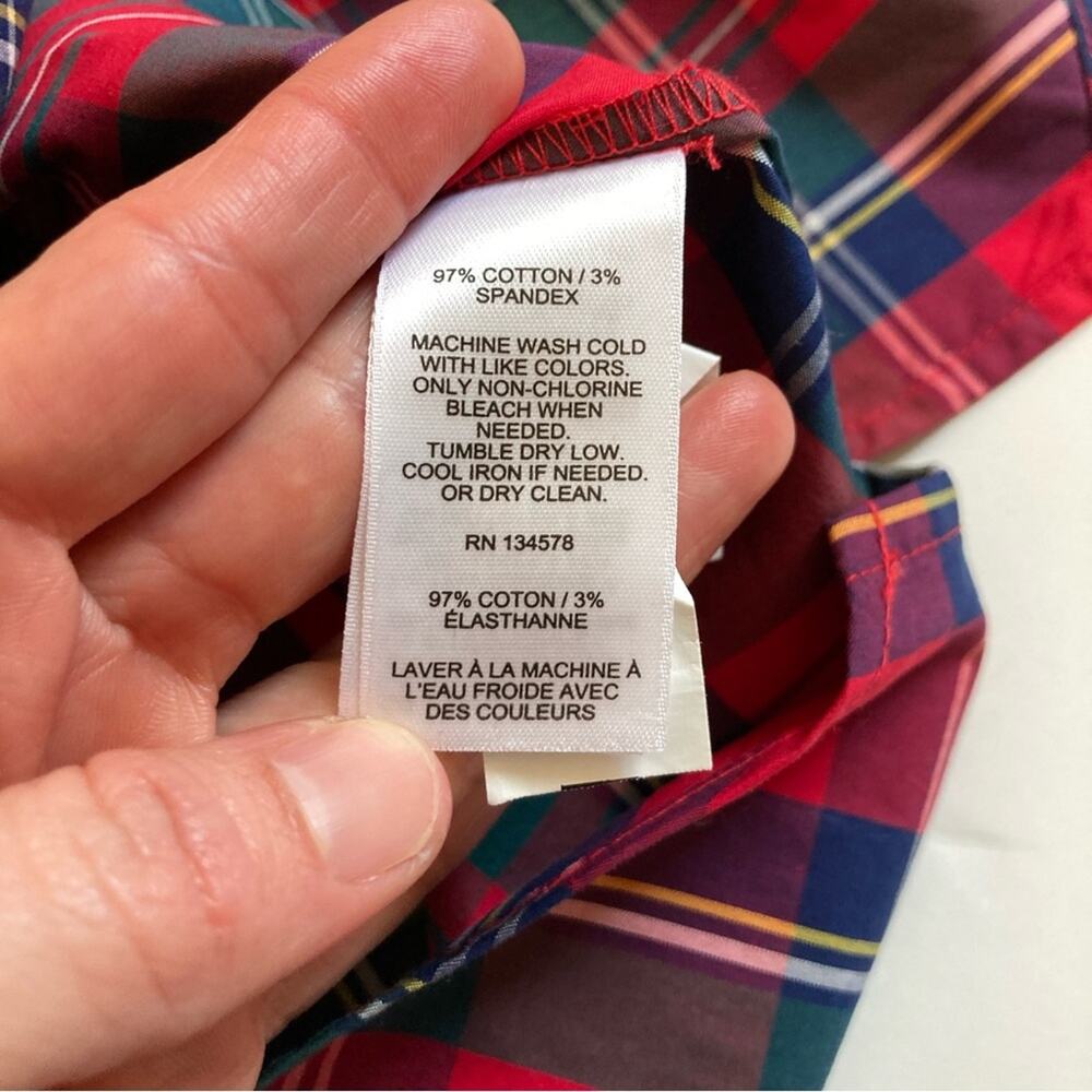 NWT Vineyard Vines Merry Plaid Plaid Button Down Women's Size 4 - Picture 6 of 9